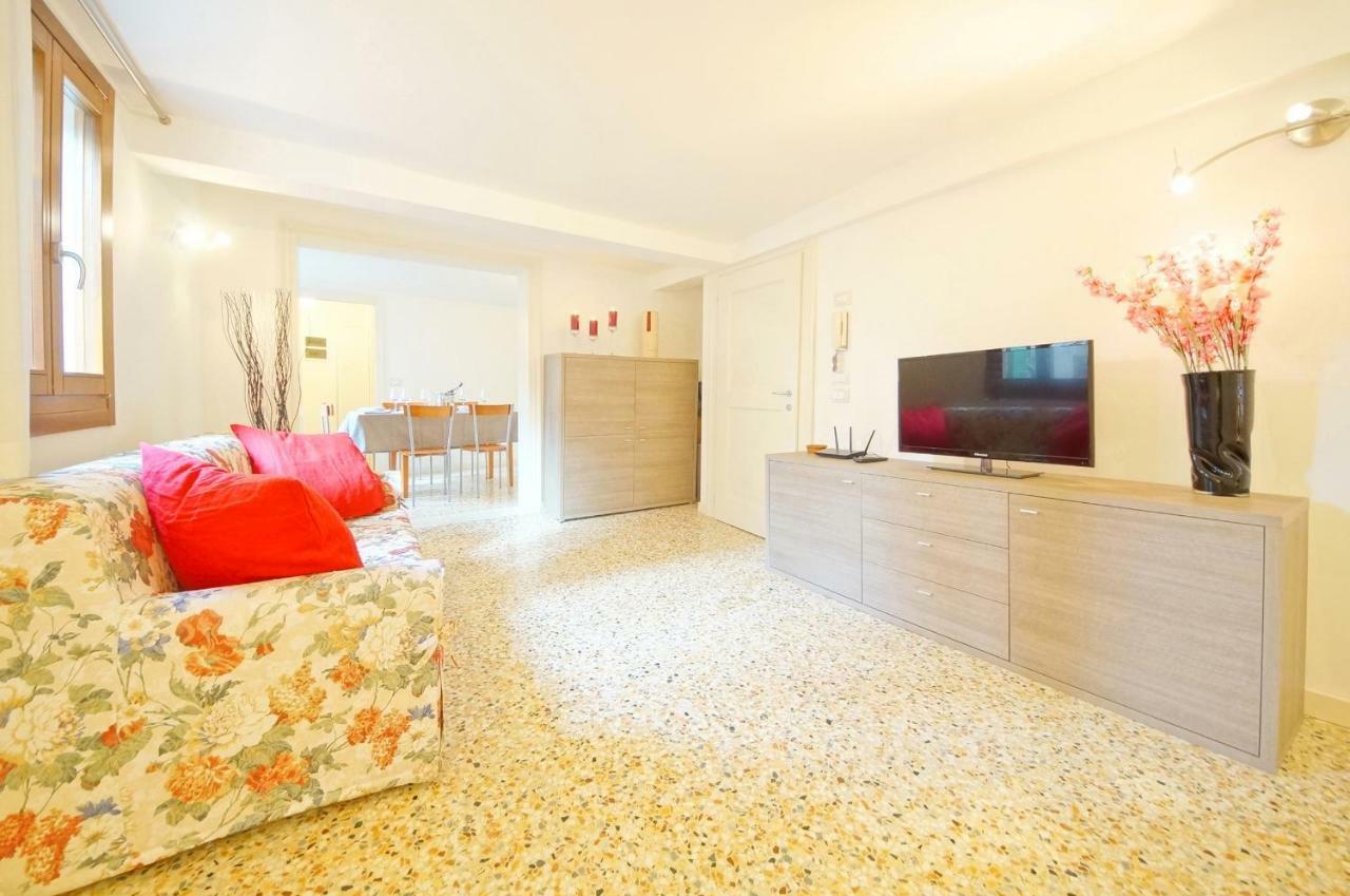 Sant'Aponal Apartment Rialto Venice Exterior photo