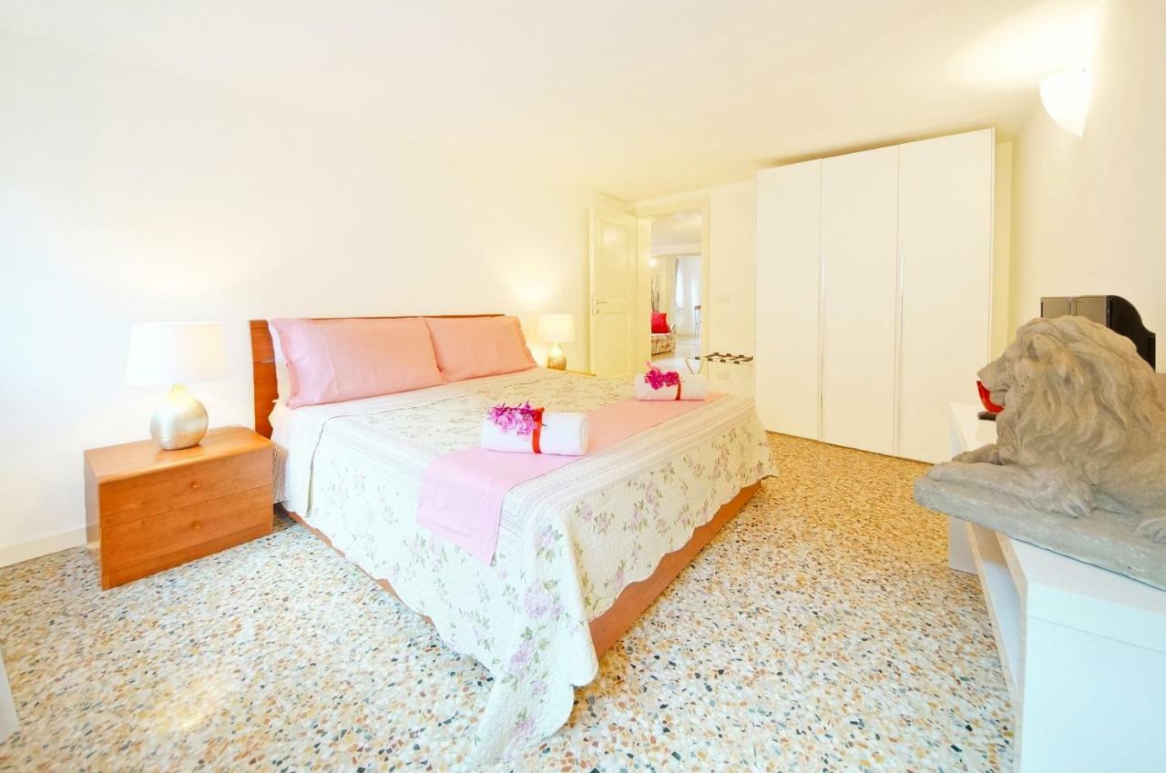 Sant'Aponal Apartment Rialto Venice Exterior photo