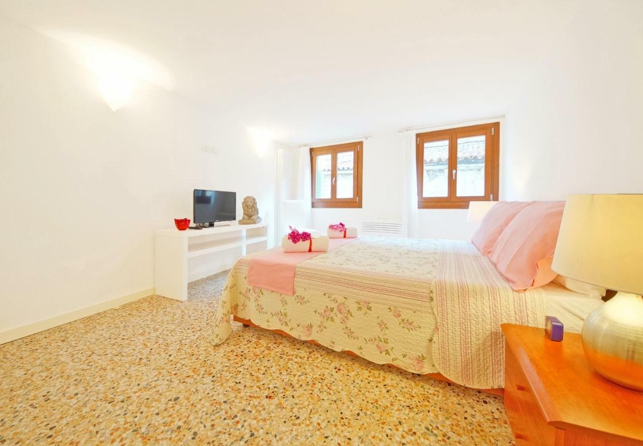 Sant'Aponal Apartment Rialto Venice Exterior photo